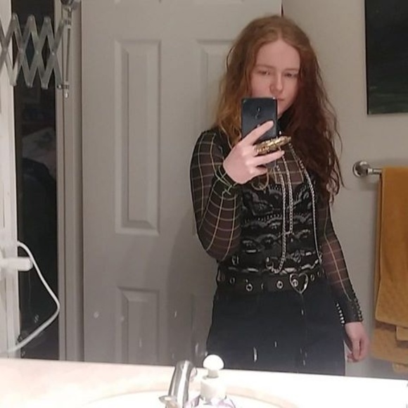 Meet your Posher, Rory - Picture 1 of 1